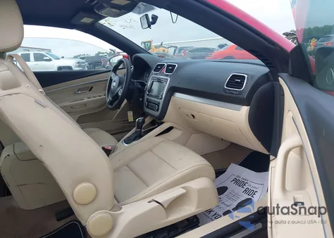 2012 Volkswagen Eos Komfort z USA, uszkodzony, nr VIN WVWBW7AH7CV019852